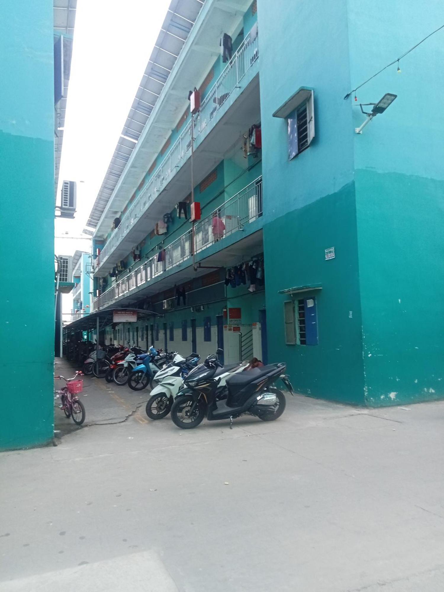 Cu Xa Hung Loi Hostel Xom Ben San Exterior photo